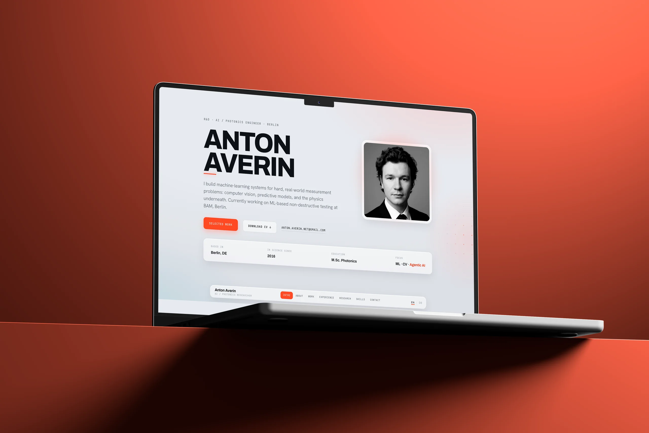 Anton Averin — сайт-визитка для AI-исследователя