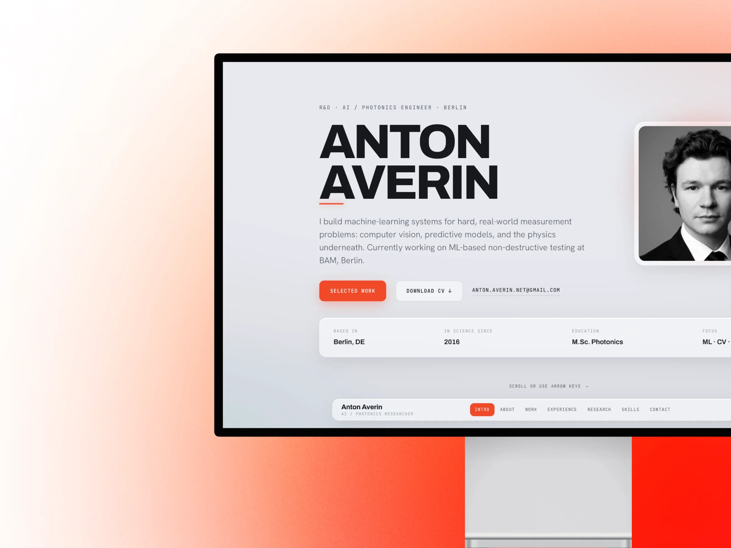 Anton Averin — сайт-визитка для AI-исследователя · desktop · первый экран